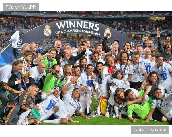 巴尔韦德携手齐达内，共铸皇马辉煌时代的执教传奇