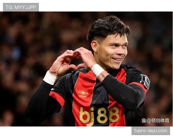 拉塞尔·马丁重塑英超风格，球队状态回暖引关注