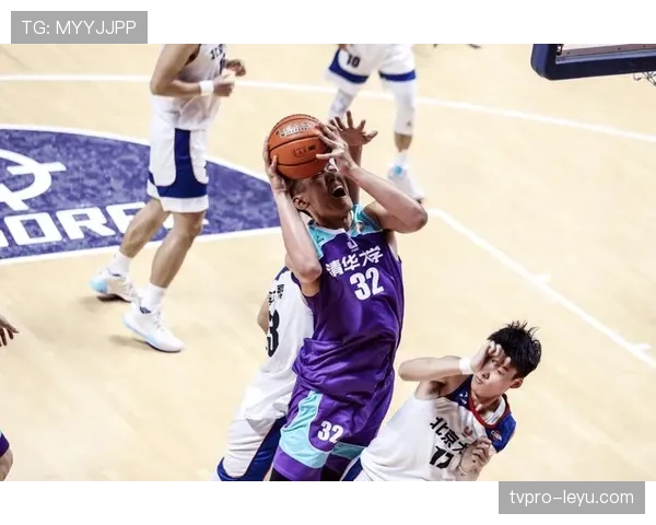 J1联赛回暖上演精彩对决，强队复苏点燃争冠悬念