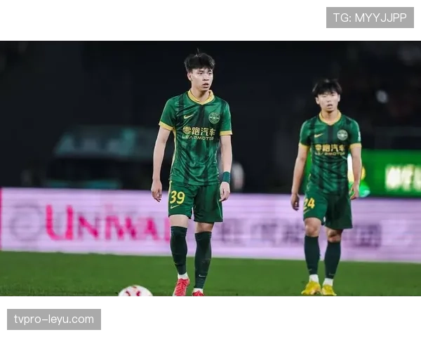 2023年足球新秀名单揭晓，新星崛起引爆足坛热议