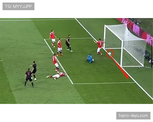 门线悬案：球整体过线才算进球？规则如何界定门线技术判罚